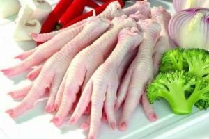 Иран экспортировал более 470 тонн куриных лапок во Вьетнам